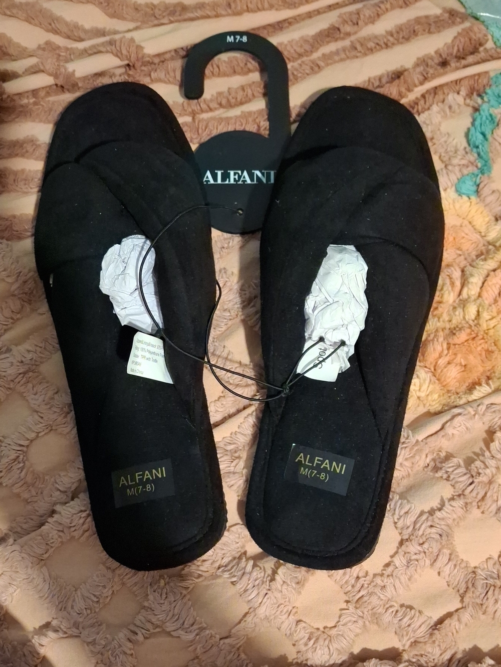 Alfani plush slide slippers featuring an open-front design in size M (7-8)